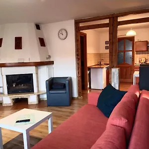 https://domek-nad-zlotym-potokiem.szklarskaporebahotels.net