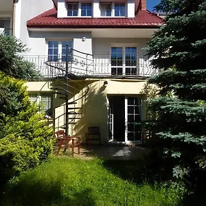 https://dandelion-bb.warsawhotelspoland.com