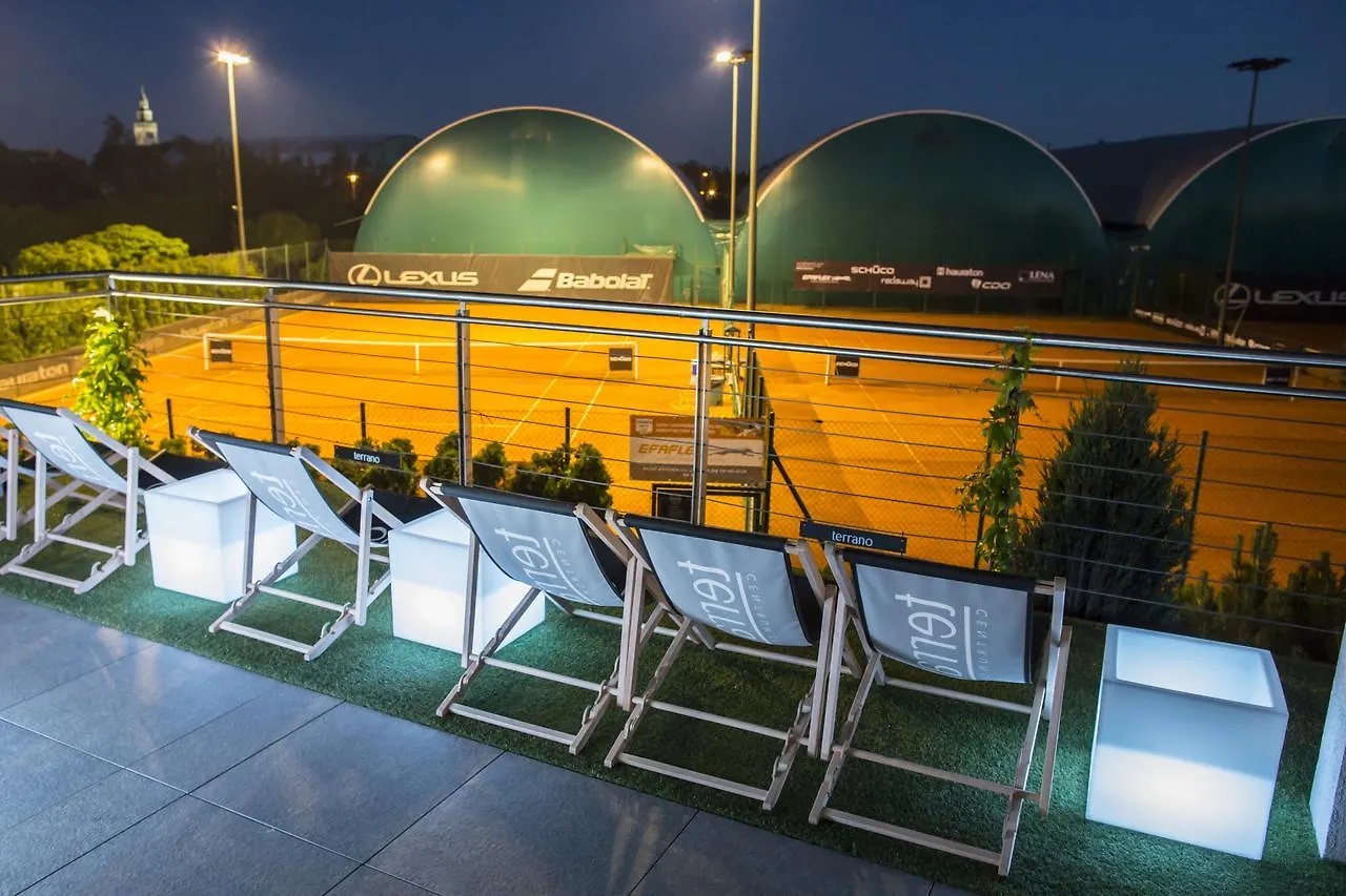 Hotel Restauracja Tenis Kortowo Poland
